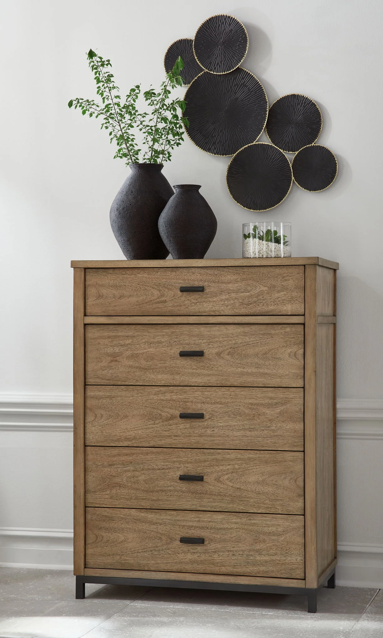 Tomtyn - Five Drawer Chest - Light Brown - Image 2