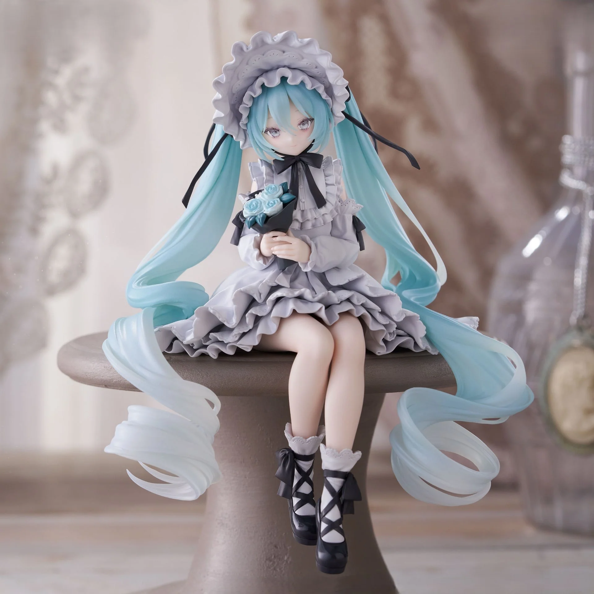 FuRyu - Vocaloid - Hatsune Miku - Noodle Stopper Figure Vintage Doll Style - Image 1