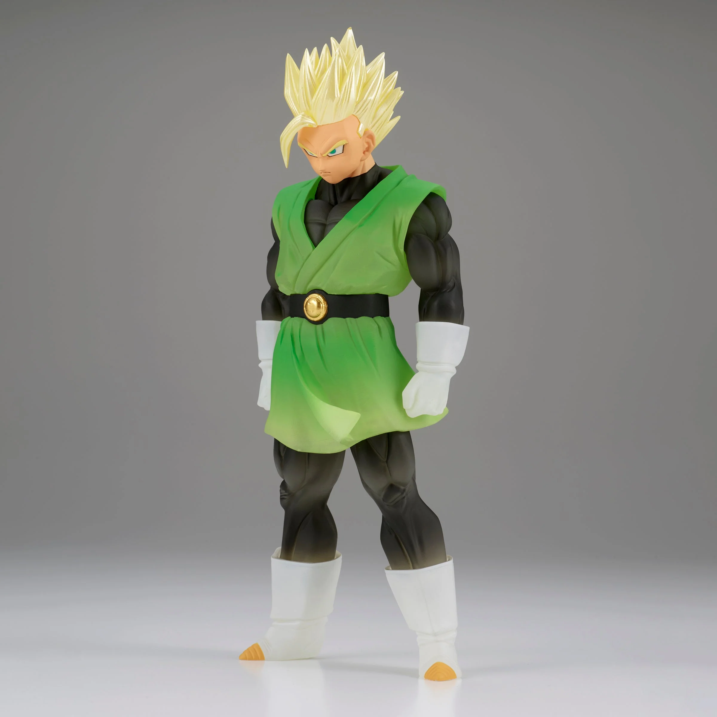 Banpresto Dragon Ball Z Clearise Super Saiyan Son Gohan (Great Saiyaman Ver.) Figure - Image 1