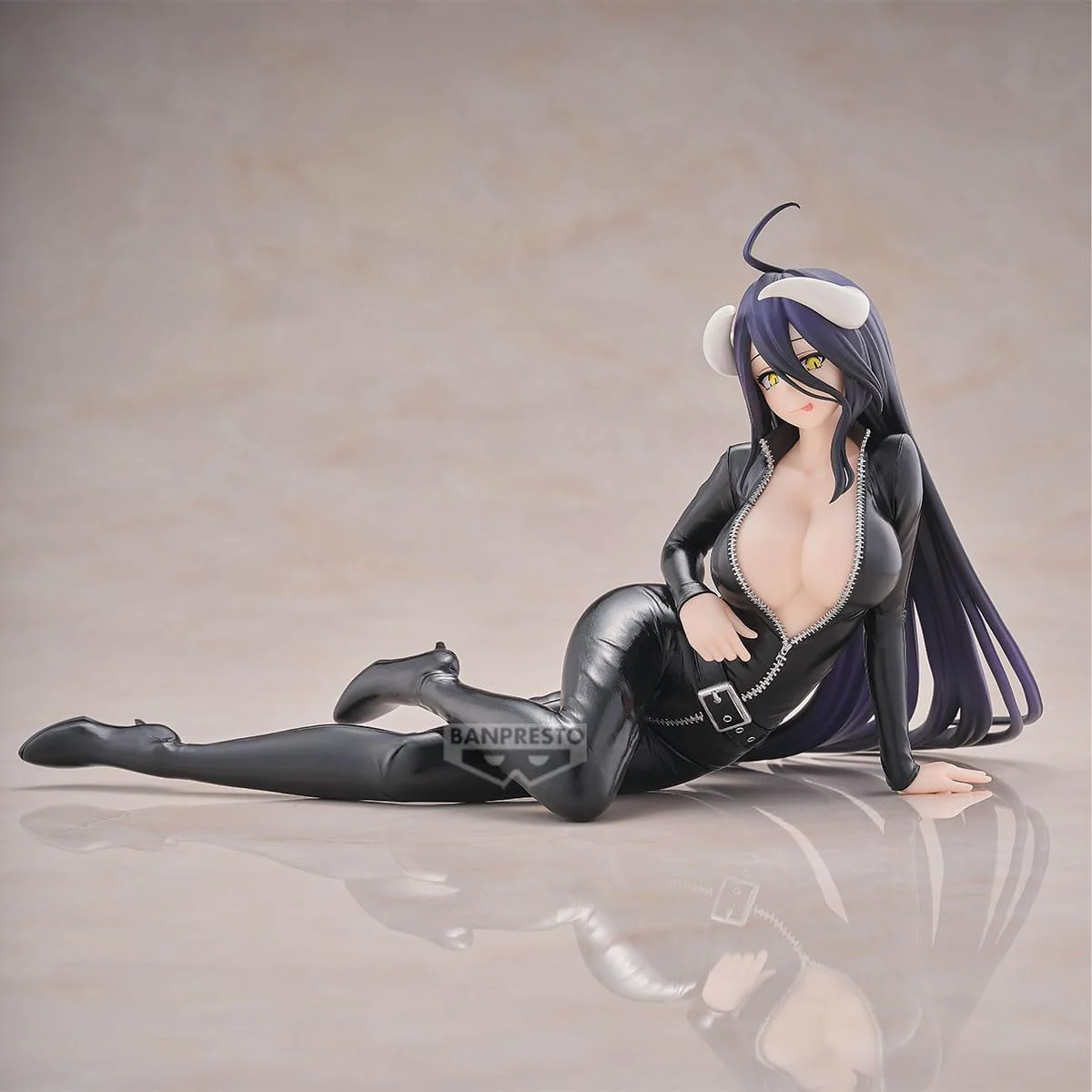 Banpresto Overlord Albedo Relax Time Figure - Image 3