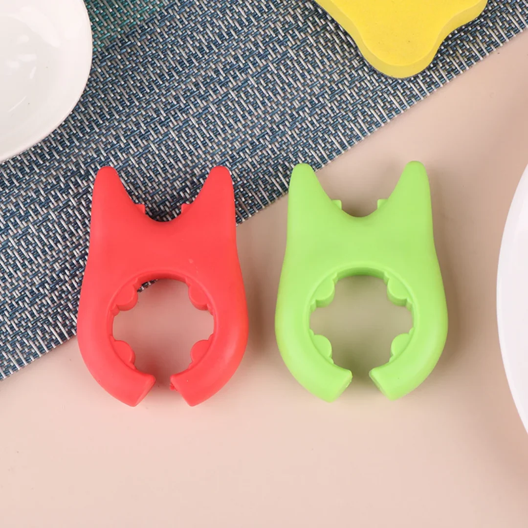 Magic Mount Punch-Free Spatula Holder - Image 3