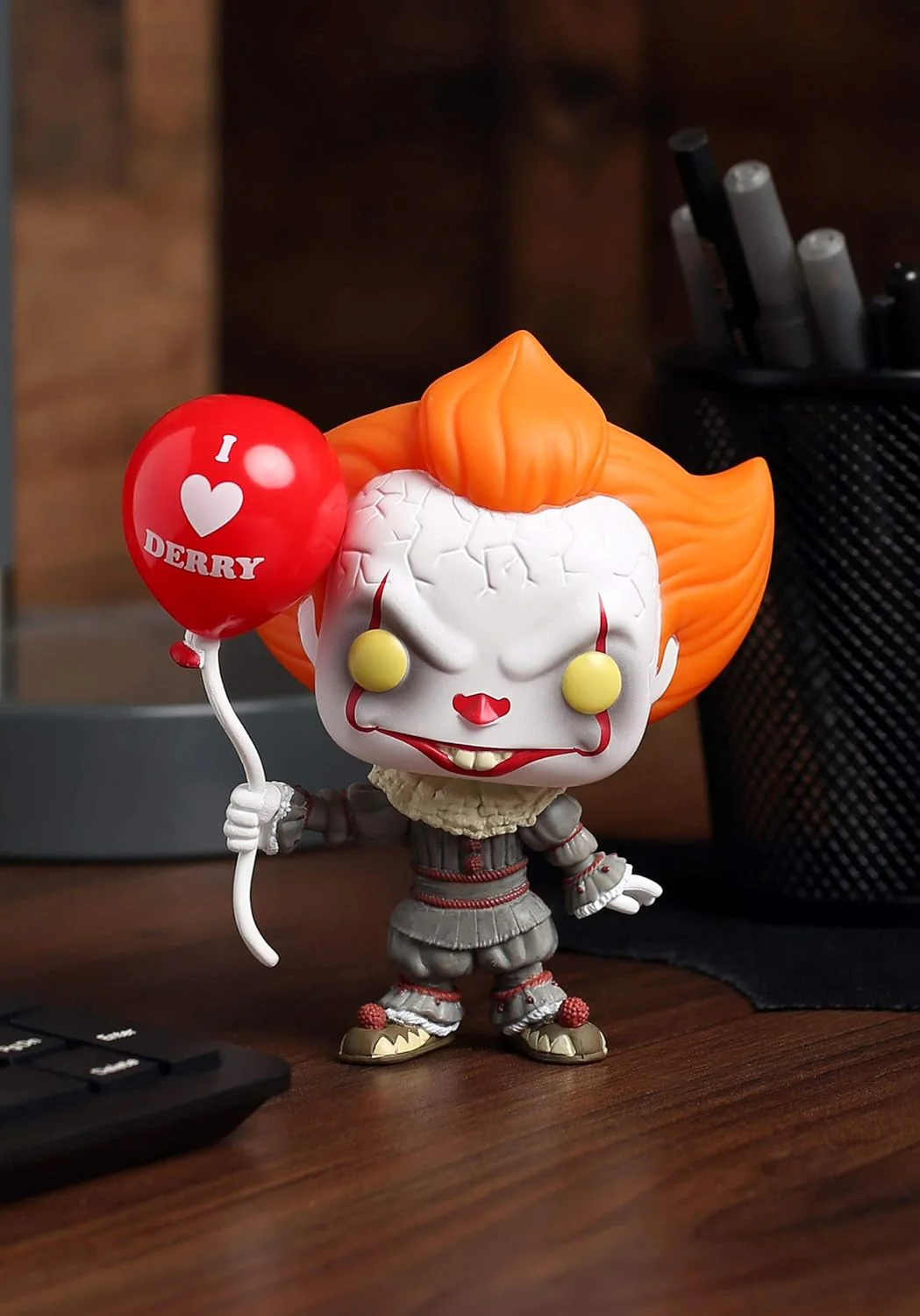 Funko Pop! Movies: IT Chapter Two - Pennywise with Balloon #780 - Image 3