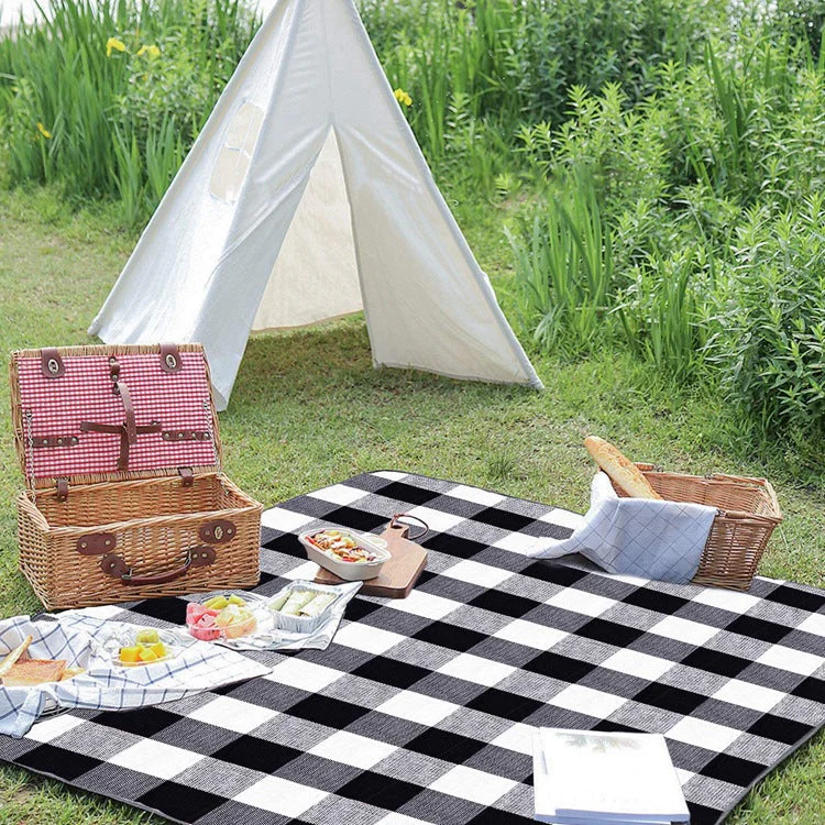 Outdoor Folding Waterproof Picnic Blanket Mat - Image 2