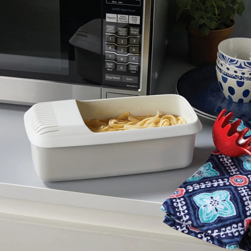 Heat Resistant Microwave Pasta Cooker - Image 1