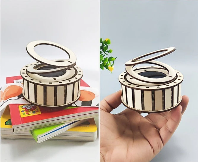 Eco Engineer Solar Energy Wooden Decor - Image 3