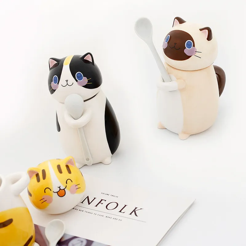 Lucky Cat Ceramic Coffee Mug with Spoon - Image 2