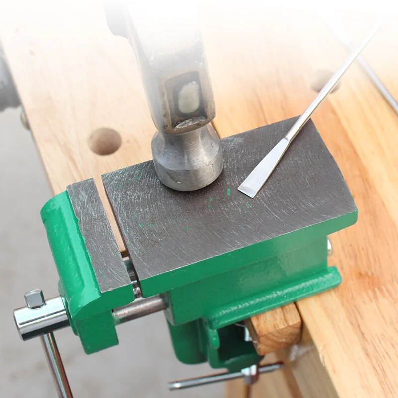 Woodworking DIY Clamp-On Bench Vise - Image 1