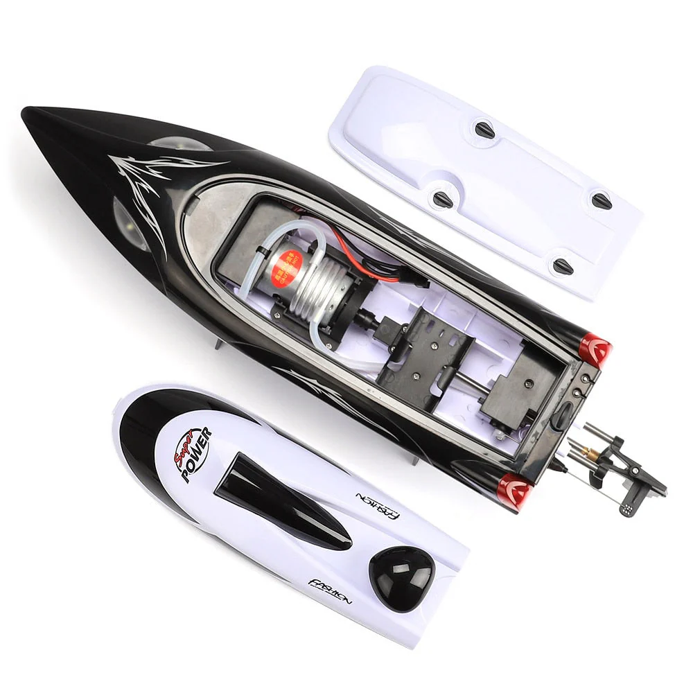 High-Speed Remote-Control Racing Boat - Image 3