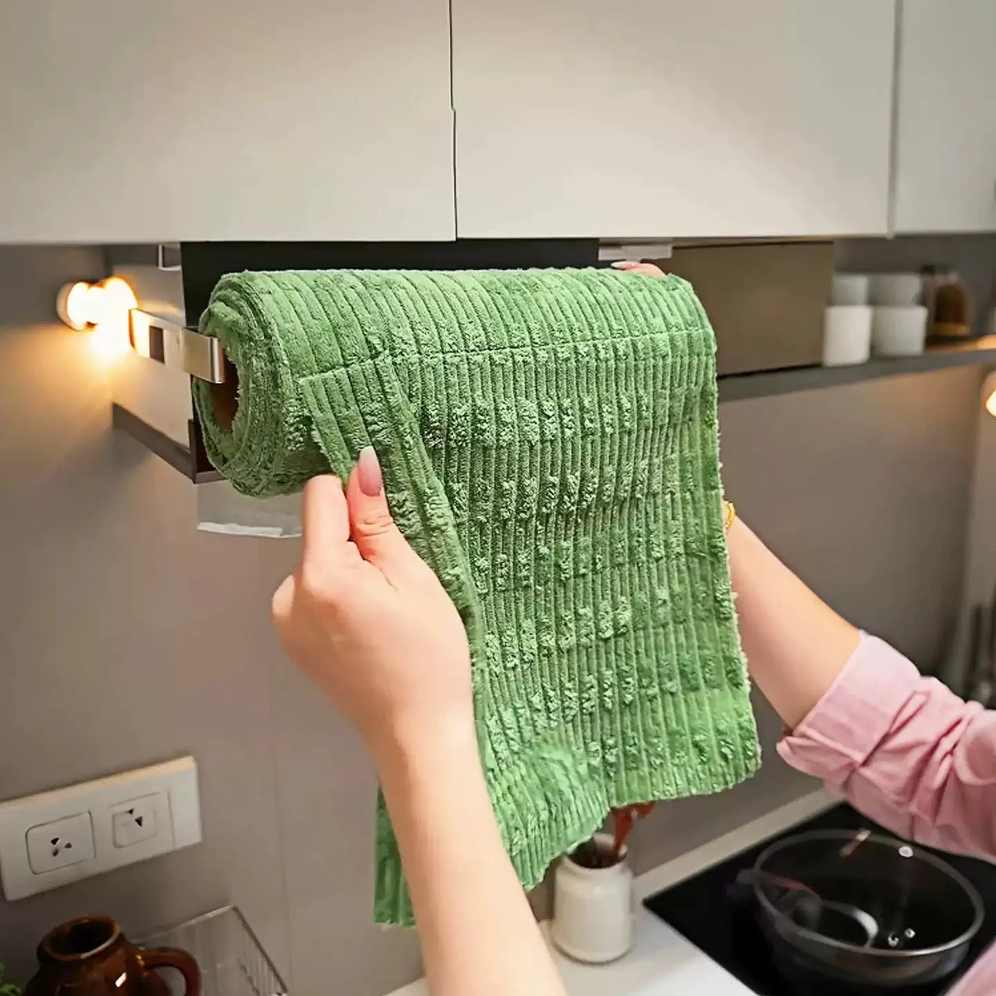 Anti-Bacterial Reusable Kitchen Cleaning Cloth Roll - Image 2