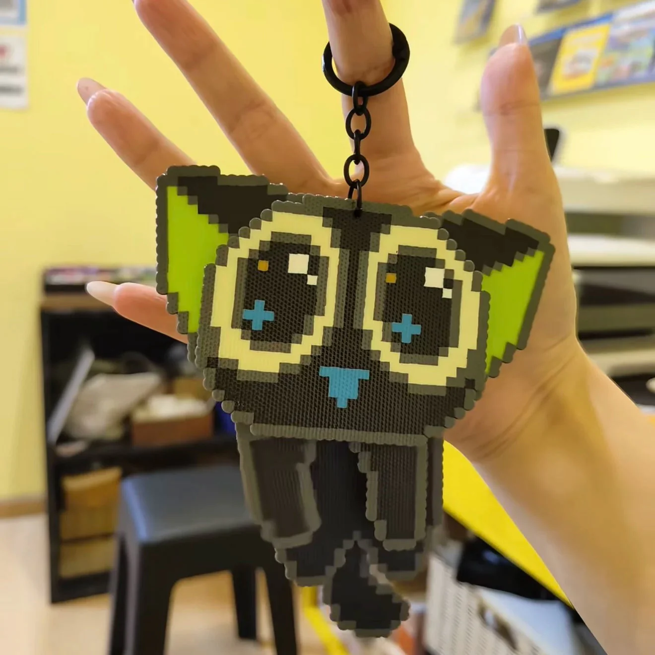 Pixel Art 3D Building Block Keychain - Image 1