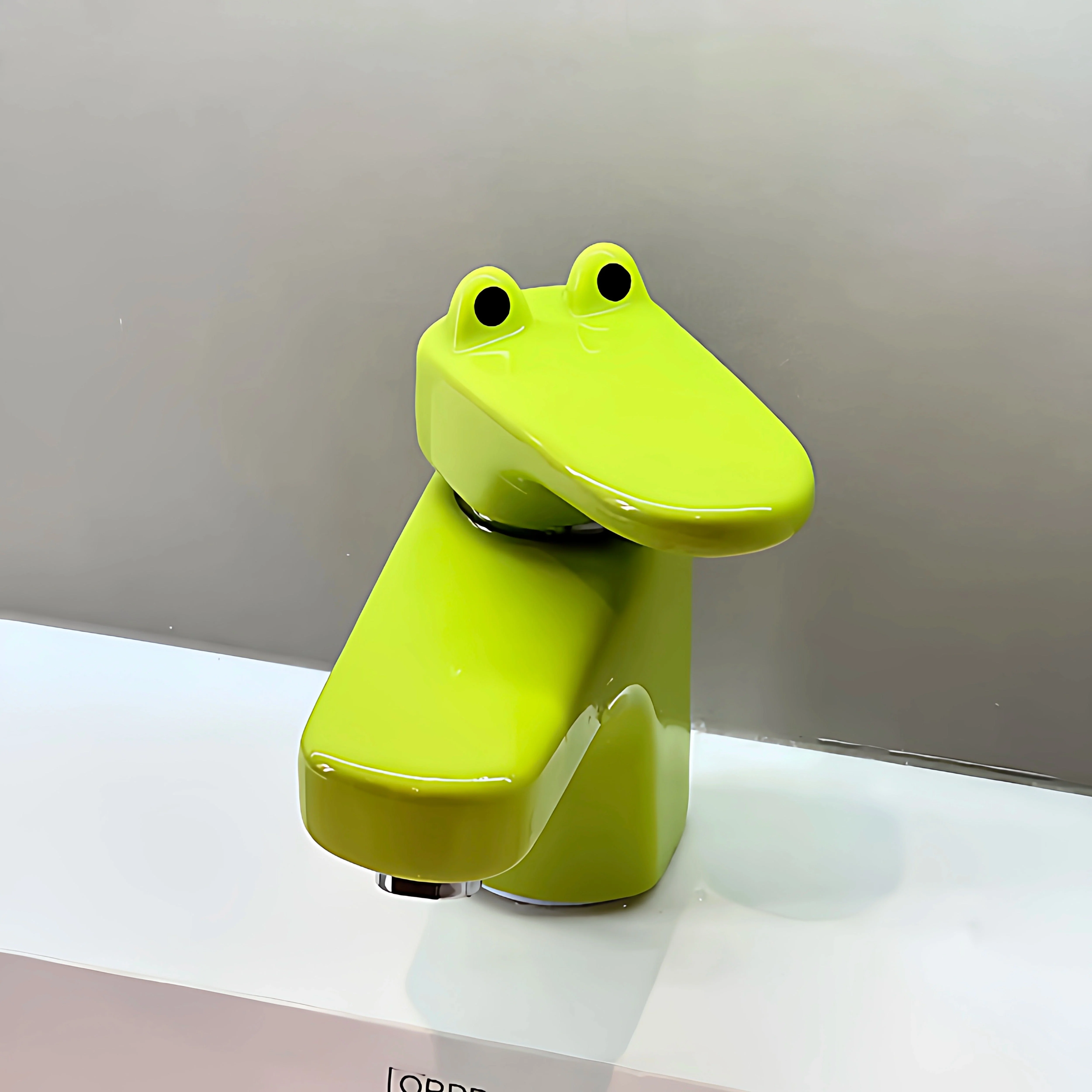 Frog-Shaped Macaron Bathroom Faucet - Image 3