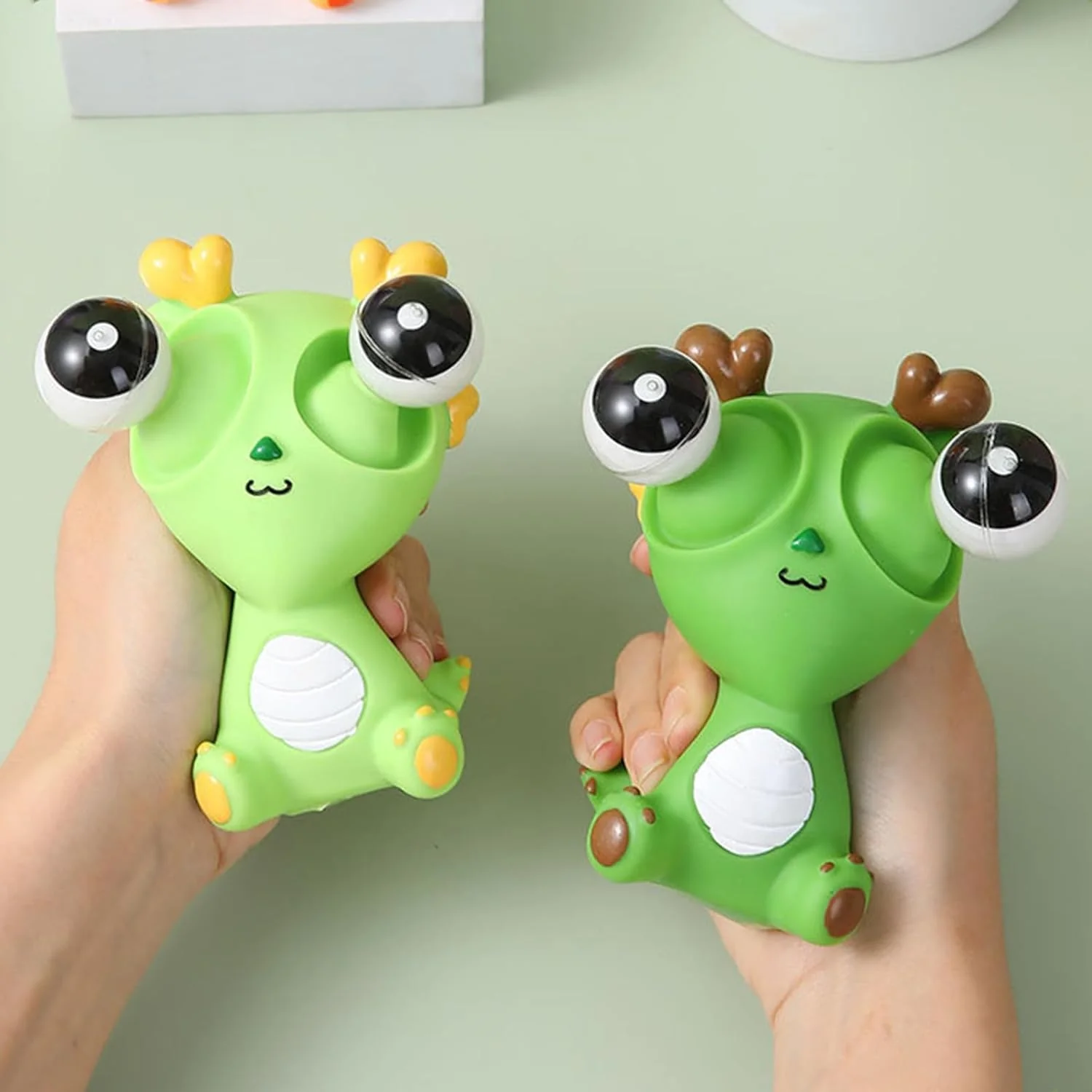 Popping Dragon Eyes Stress Relief Mini Toy - Image 2