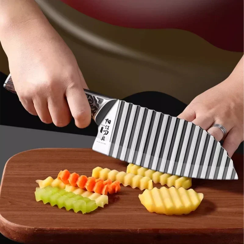 Wooden Handle Ribbed Design Kitchen Knife - Image 3