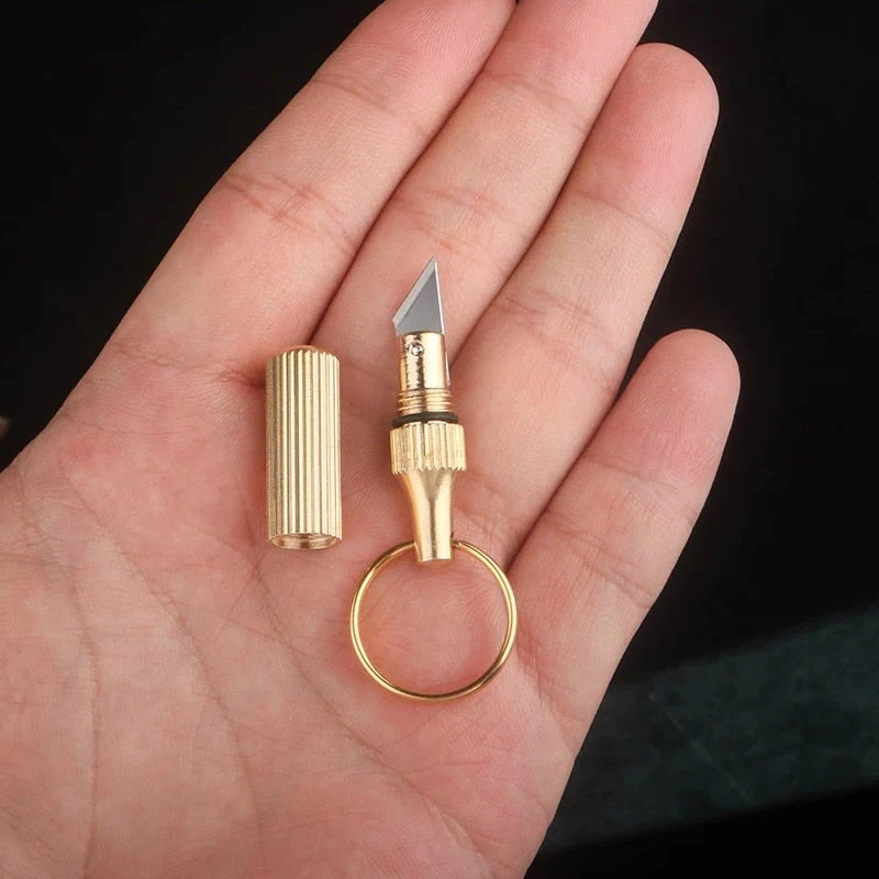 Pocket Capsule Outdoor Survival Mini Knife - Image 2