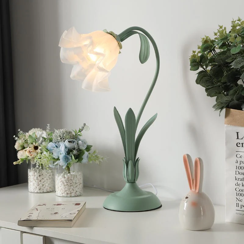 Flower Charm Nordic Style Table Lamp - Image 2