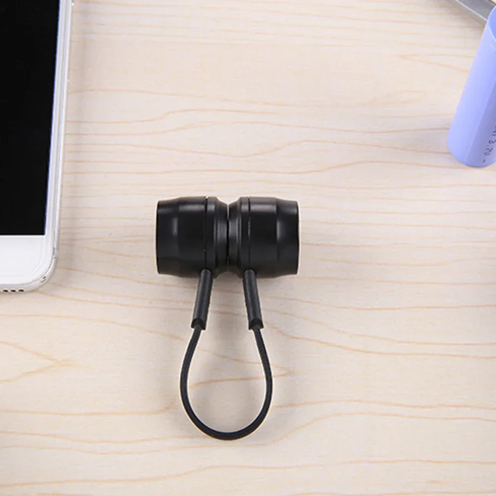 Battery Powered Mini Emergency Phone Charger - Image 2