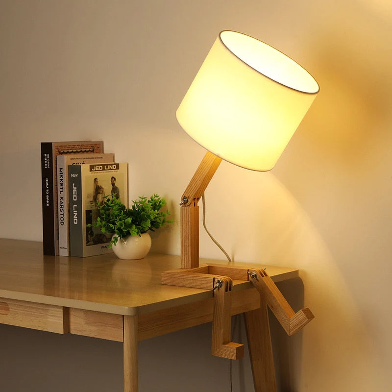 Thinker Wooden Robot Modern Night Lamp - Image 1