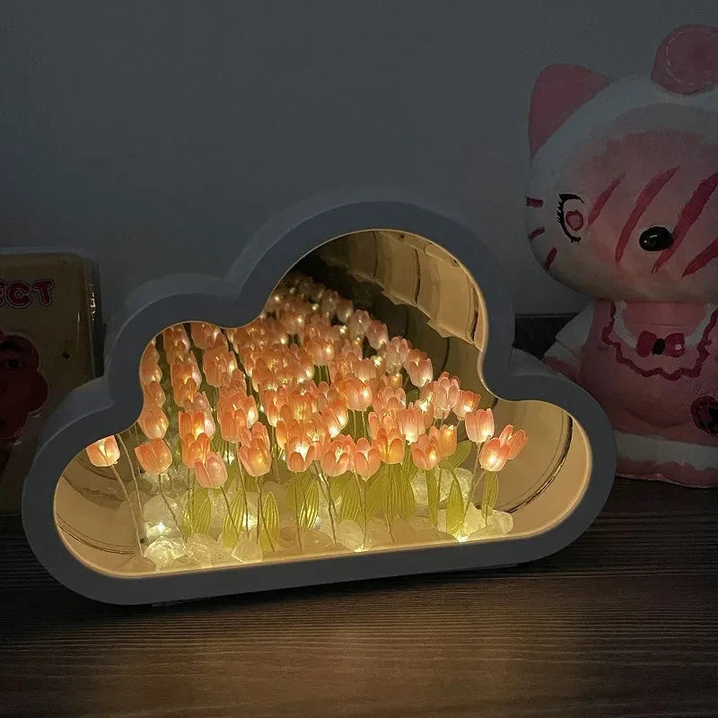 Tulip Atmosphere Infinite Flowers Night Light - Image 1