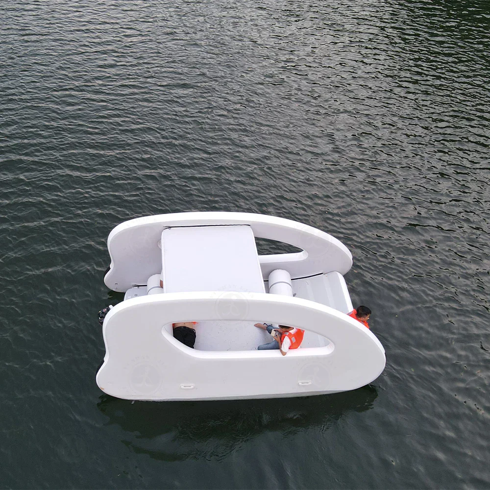 Futuristic Capsule Inflatable Fishing Boat - Image 2