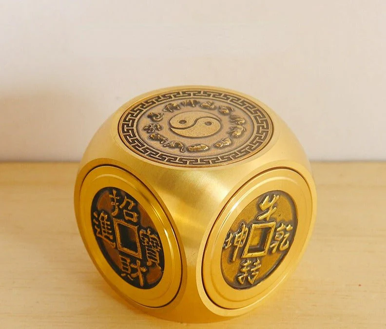 Six-Sided Magic Dice Fidget Spinner - Image 3