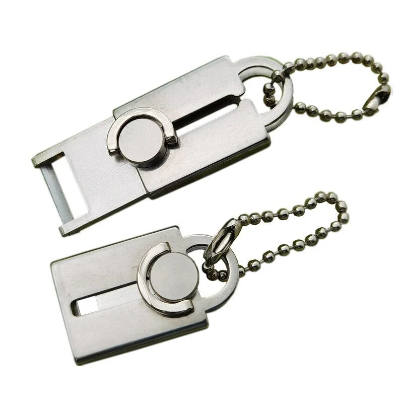 Stainless Steel Mini Vegetable Peeler Keychain - Image 3