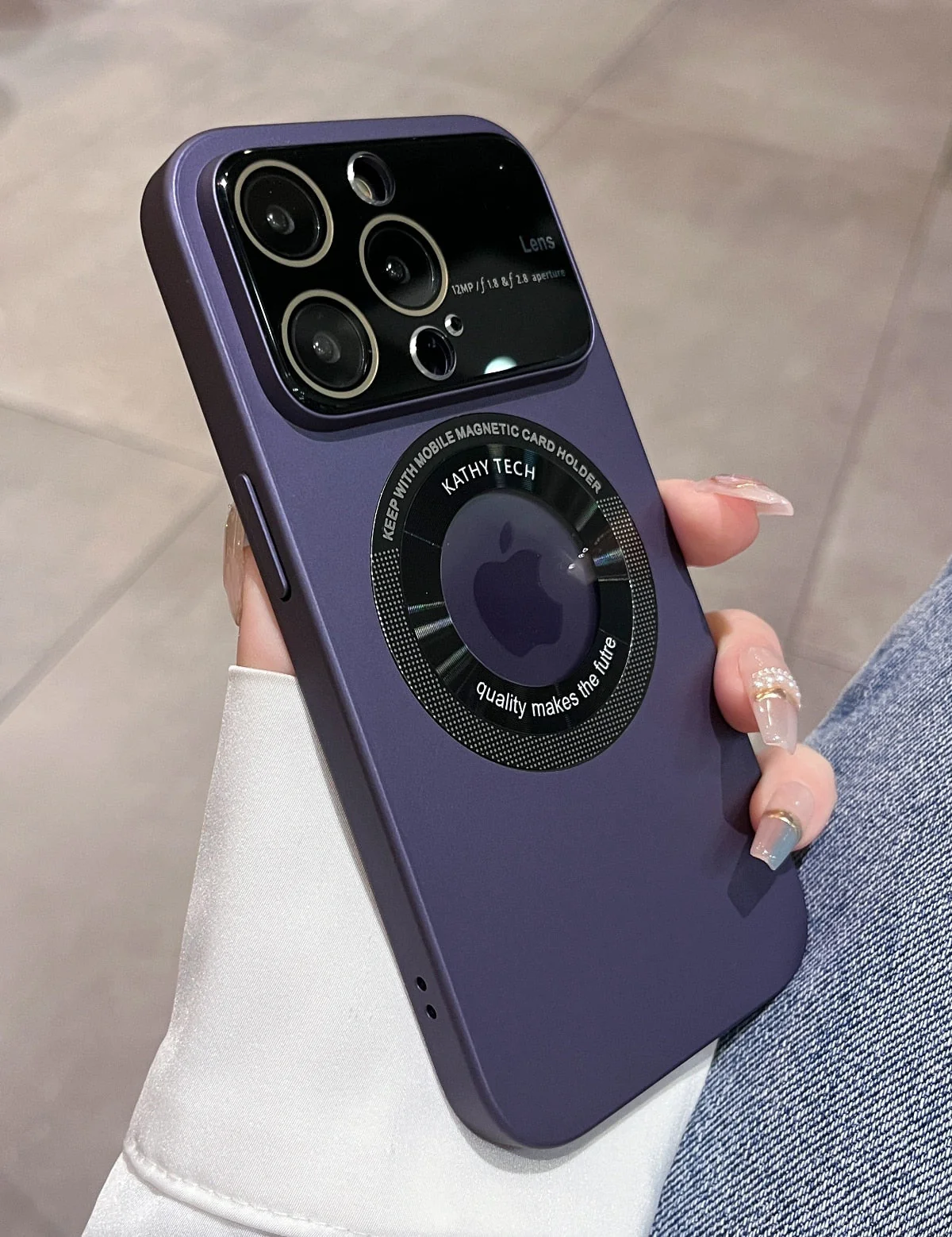 Magsafe Futuristic IPhone Case - Image 3