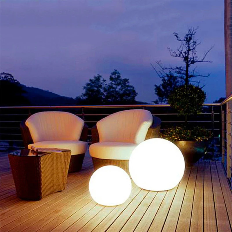Shiny Moon Solar LED Waterproof Garden Ball Light - Image 1