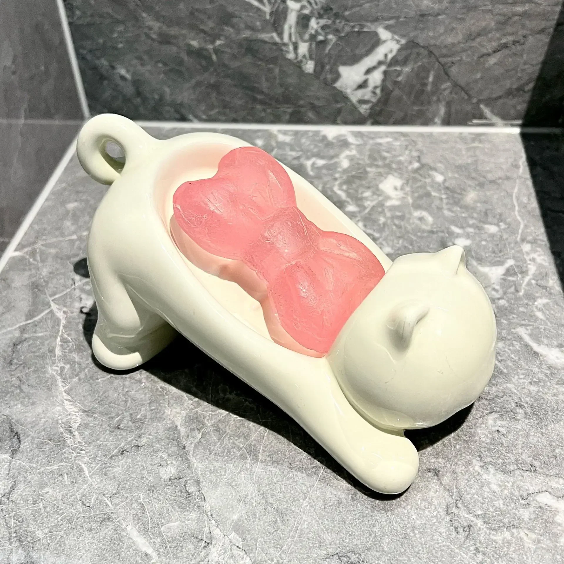 Stretching Cat Soap Tray - Image 2