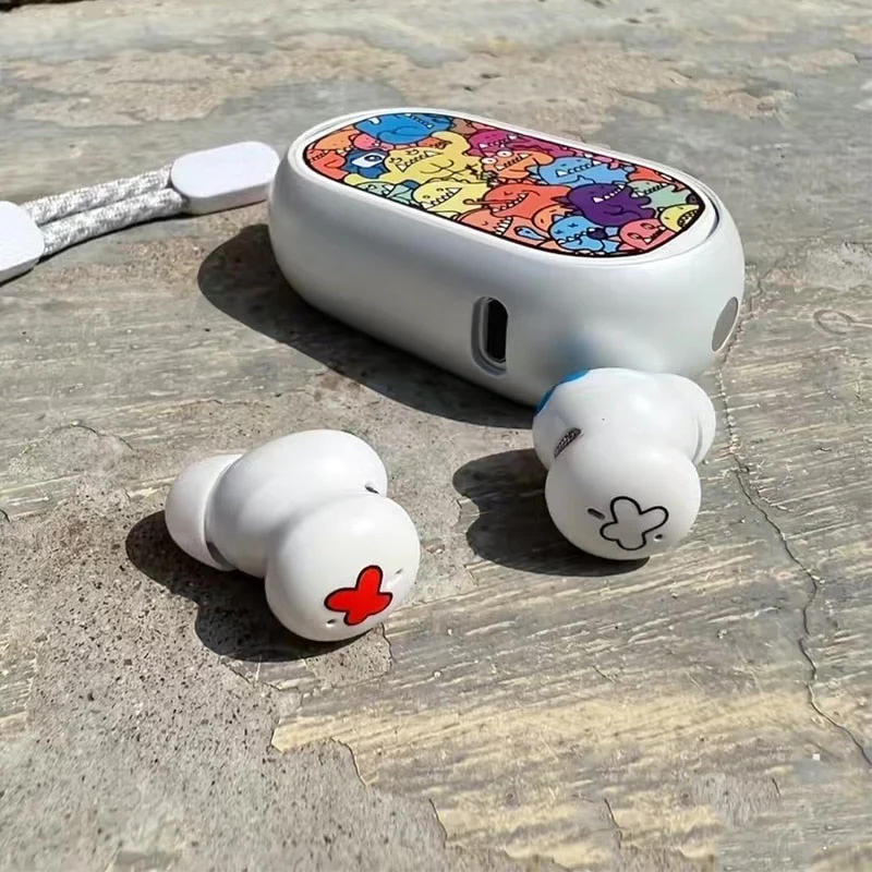 Graffiti Soul Wireless Earphones - Image 1