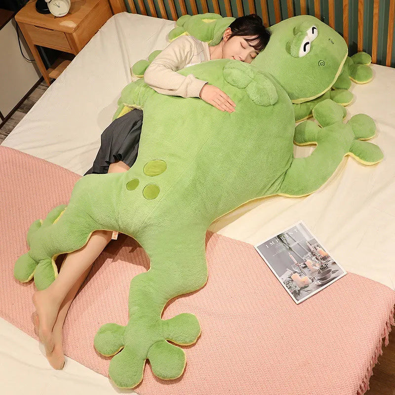Jumbo Huggable Giant Green Frog Plush Toy - Image 3