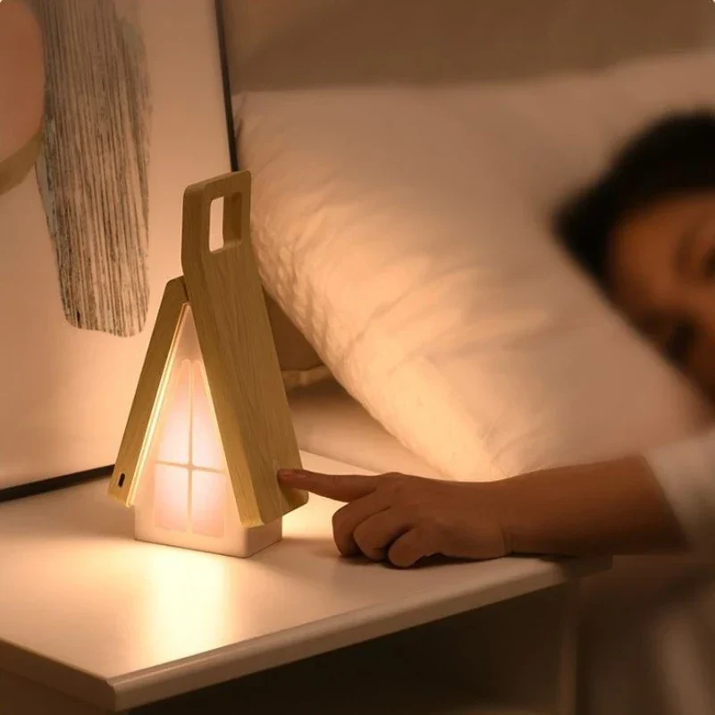 House-Shaped Foldable Table Lamp - Image 2