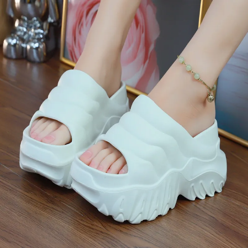 Height-Boosting Casual Breathable Summer Sandals - Image 2