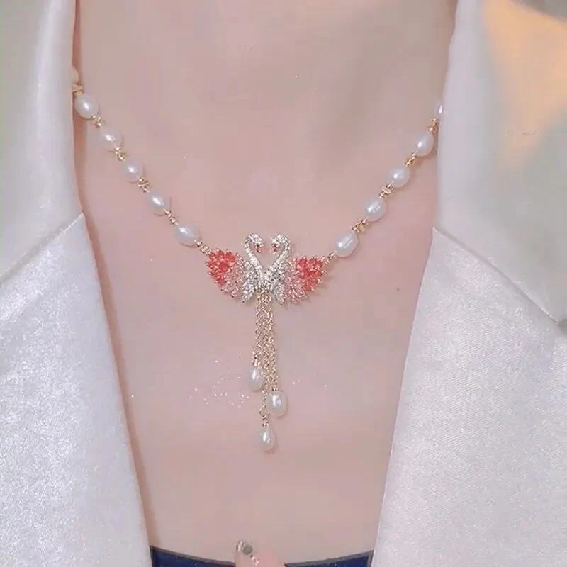 Swan Love Charming Pendant Necklace