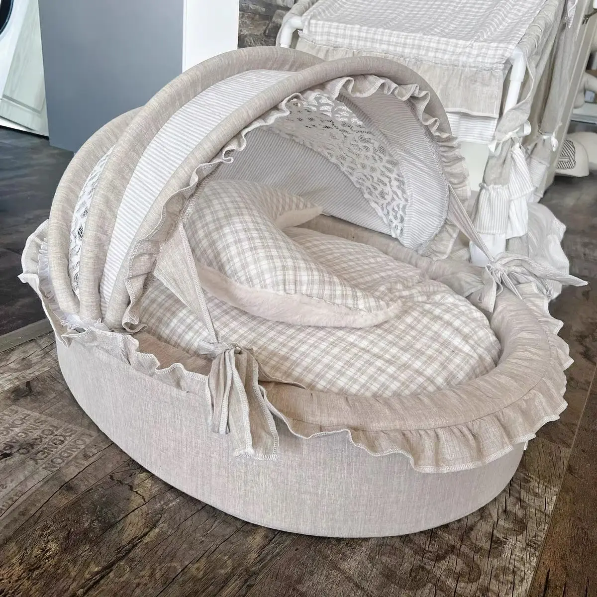 Cozy Throne Deluxe Pet Bed - Image 3