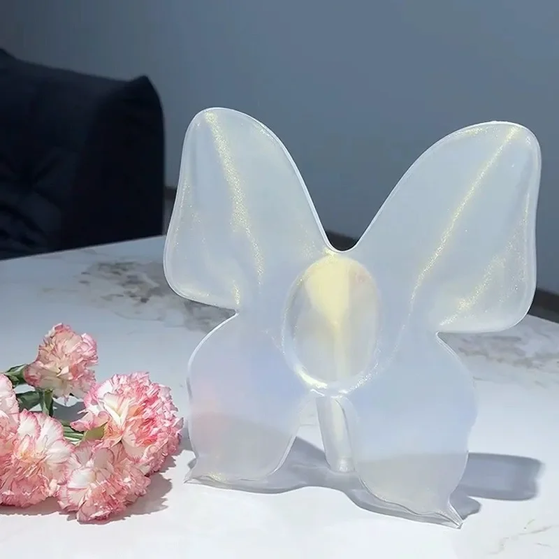 Artistic Butterfly Clear Flower Vase - Image 2