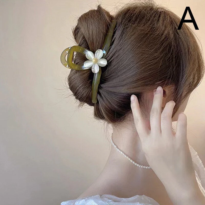 Sunflower Shine Fashion Hair Claw Clip - Image 3