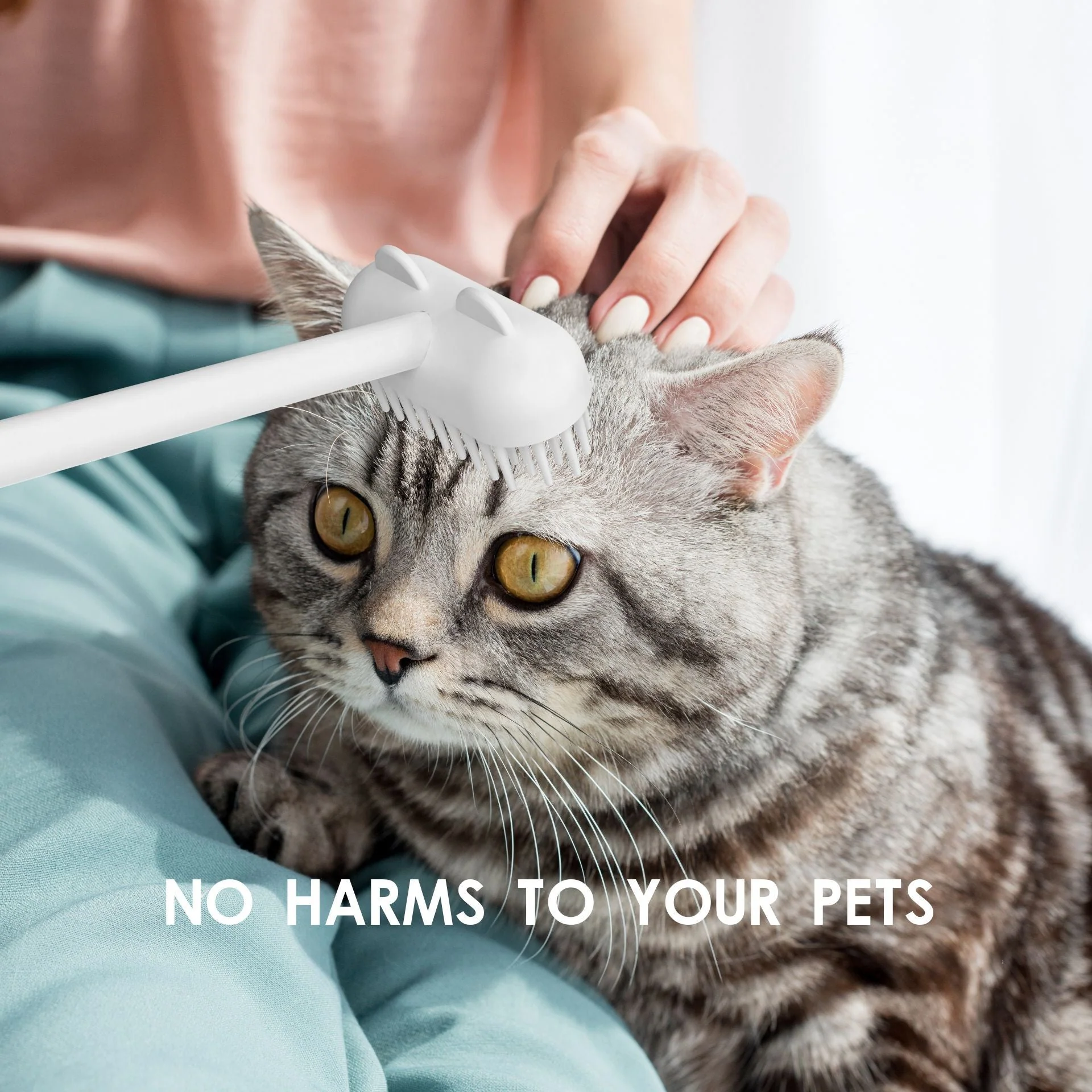 Massaging Cat Grooming Brush - Image 2