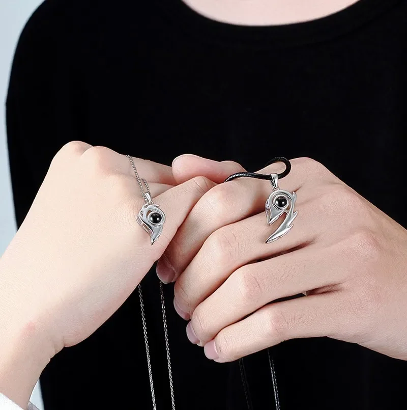 I Love You Magnetic Projection Couple Necklace Set - Image 3