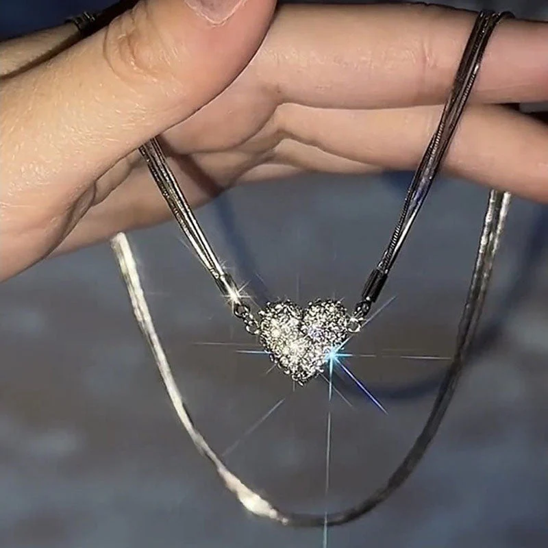 Ice Love Magnetic Zircon Heart Necklace - Image 2