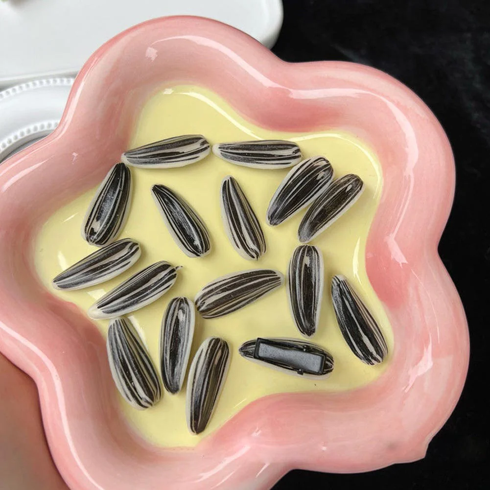 Sunflower Seed Hair Clips - Image 3