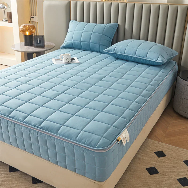 Premium Breathable Noiseless Waterproof Zip Mattress Protector - Image 2