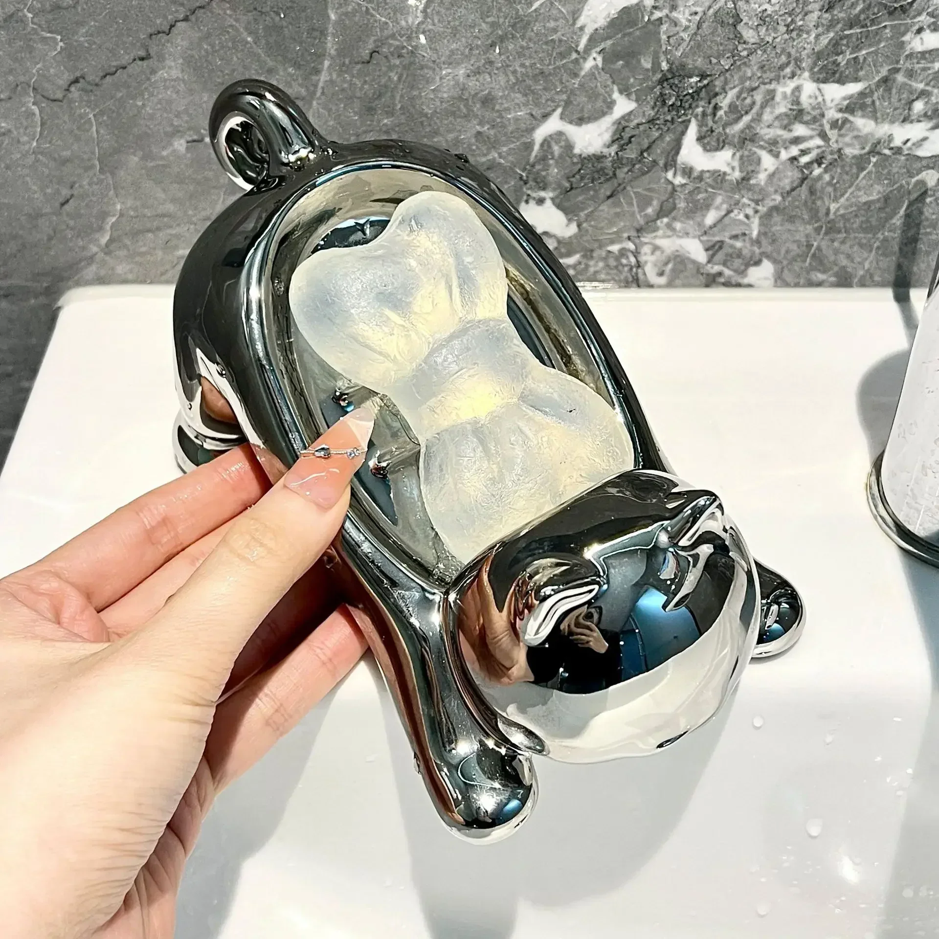Stretching Cat Soap Tray - Image 3