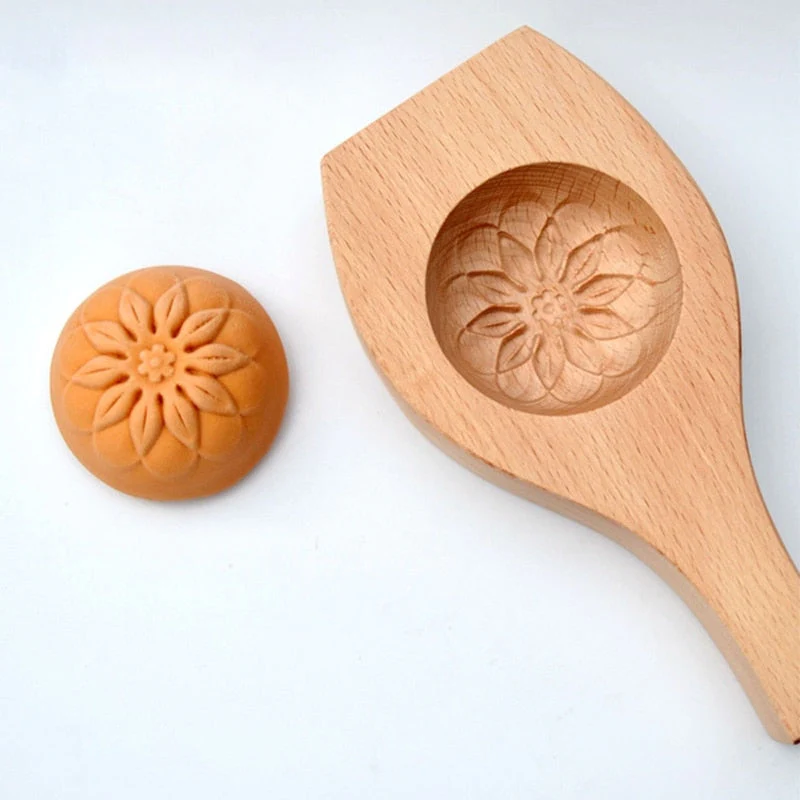 Wooden Moon Dumpling Maker Mold - Image 2