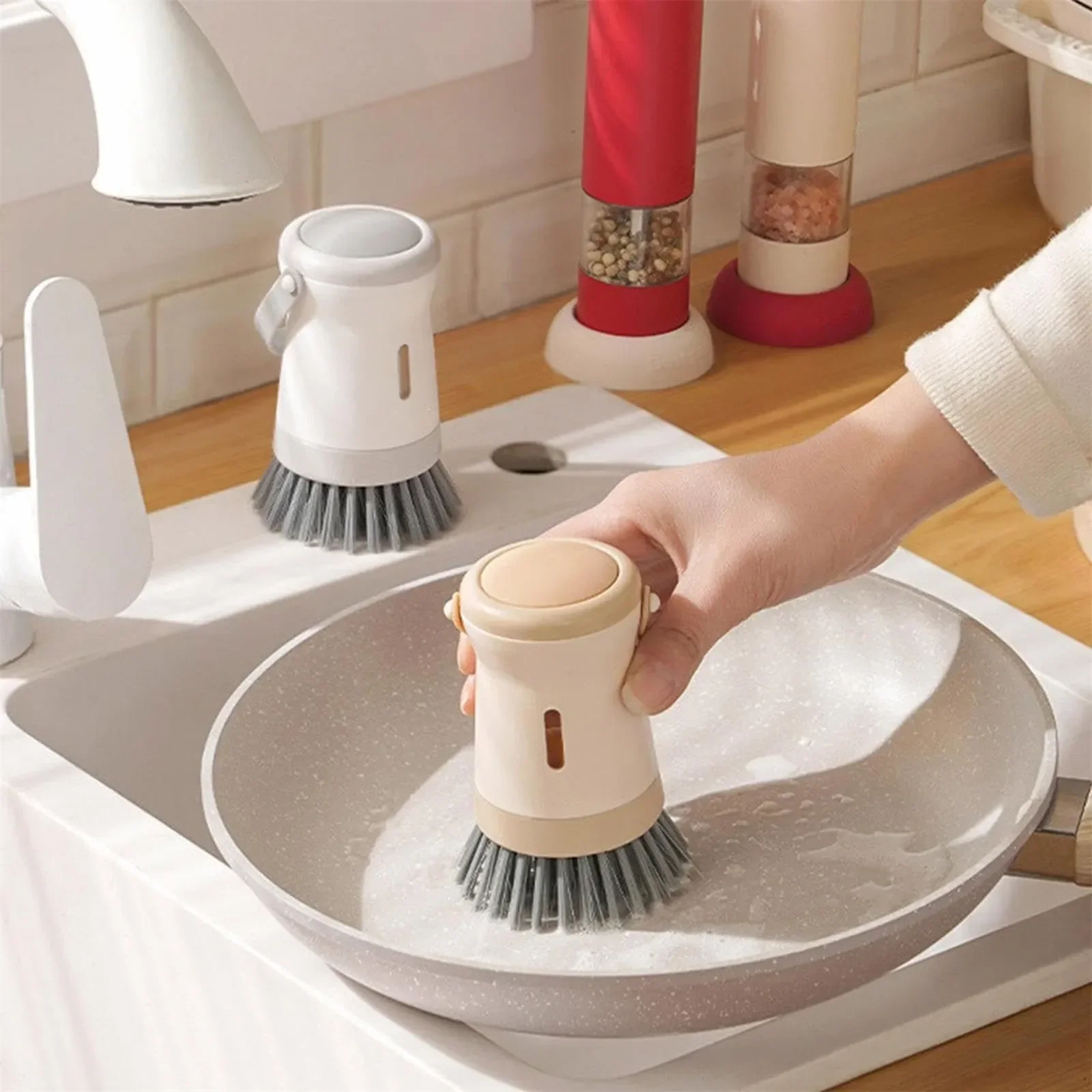 Quick Wash Ergonomic Dishwashing Brush