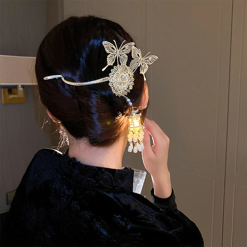 Luminous Stylish Butterfly Lantern Hairpin - Image 2