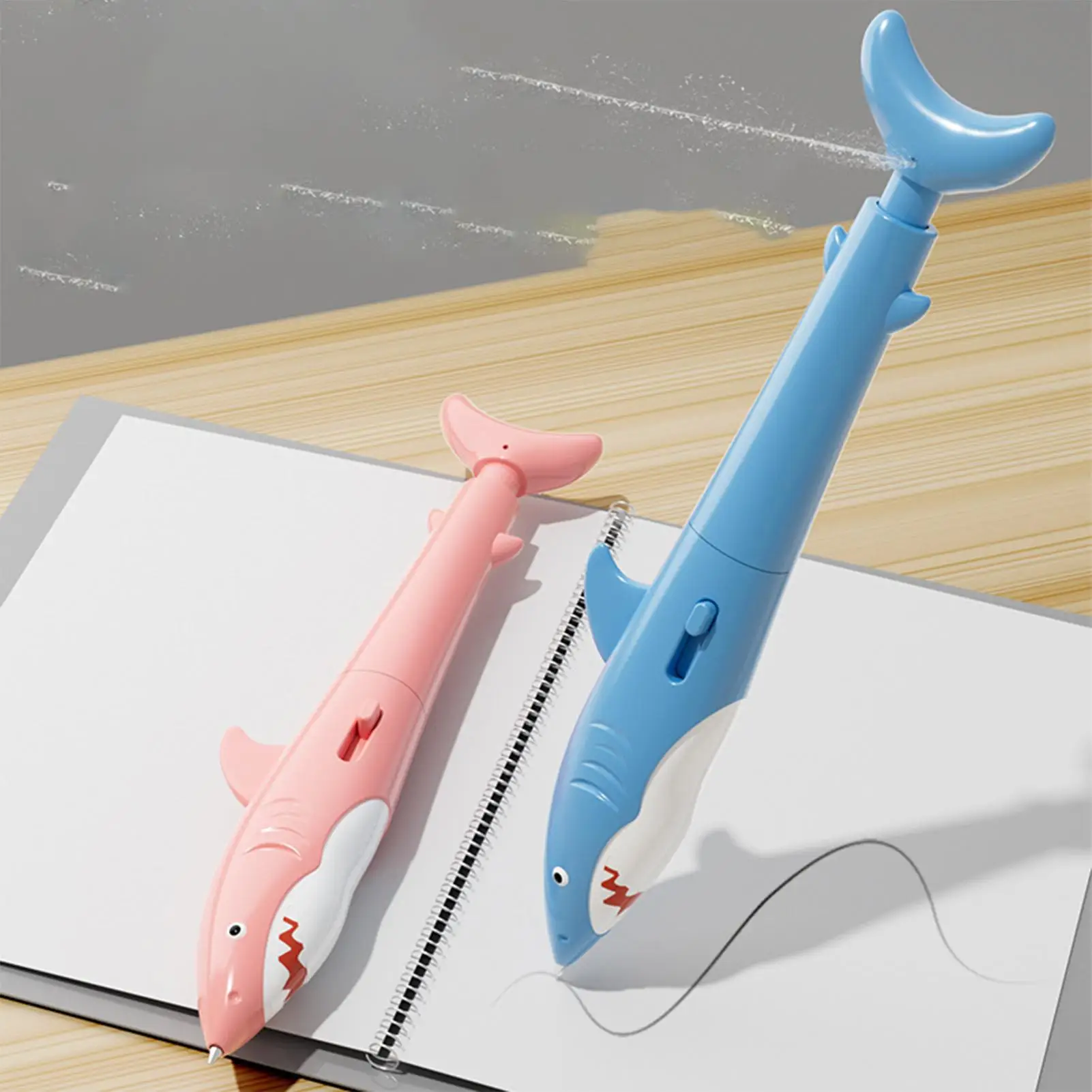 Shark Shape Water Spray Prank Pen - Image 3