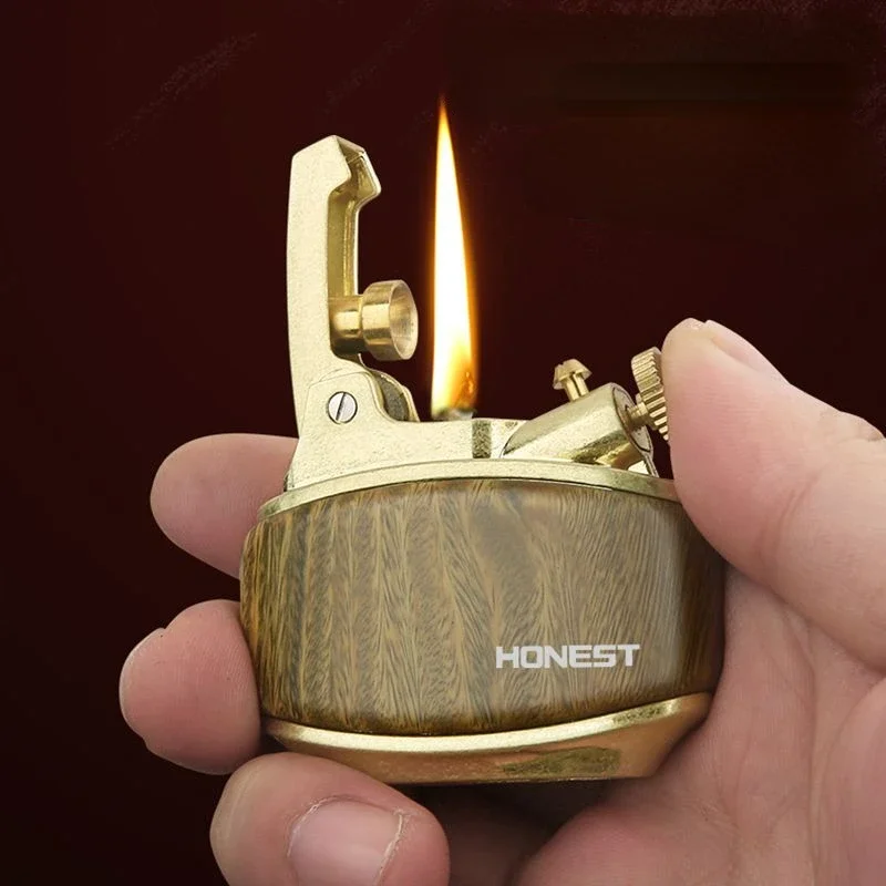 Retro Creative Compact One-Click Ignition Windproof Lighter - Image 1