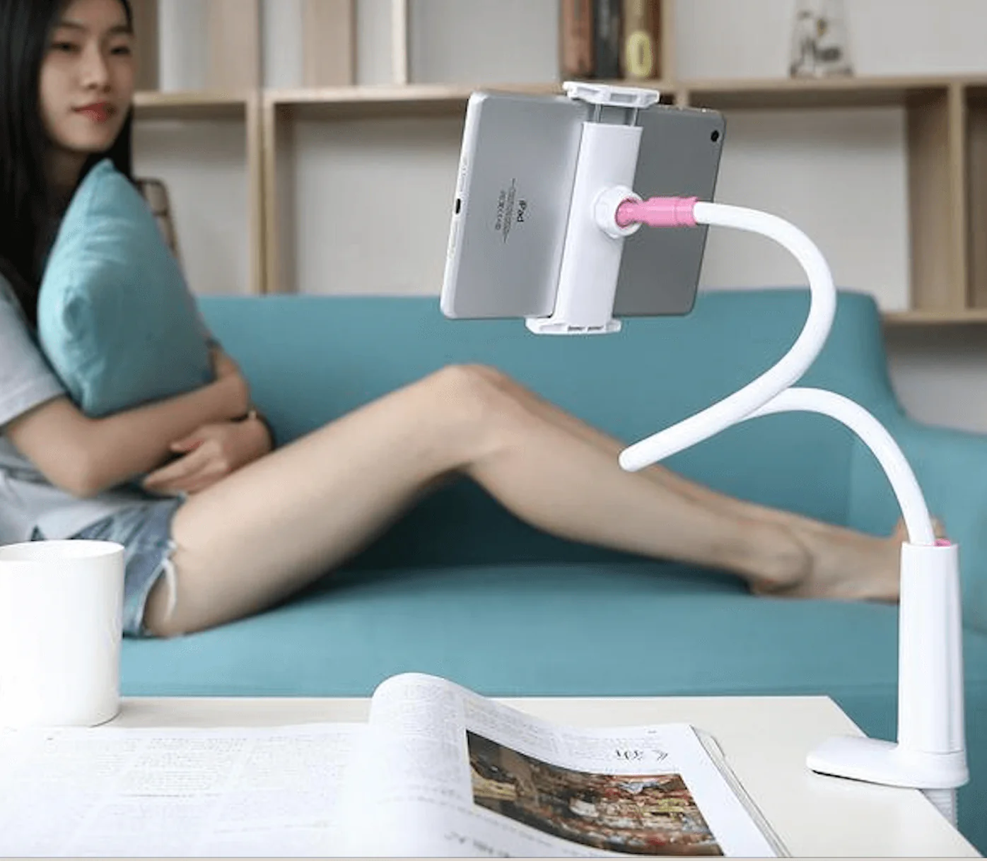 Universal Phone Holder For Home And Businesses - Image 1