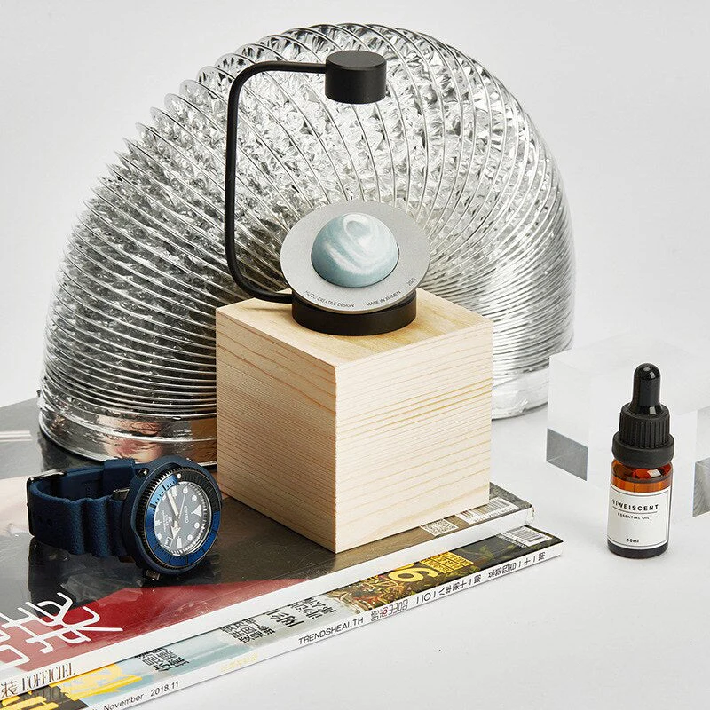 Levitating Saturn Life Aromatherapy Home Decor - Image 3