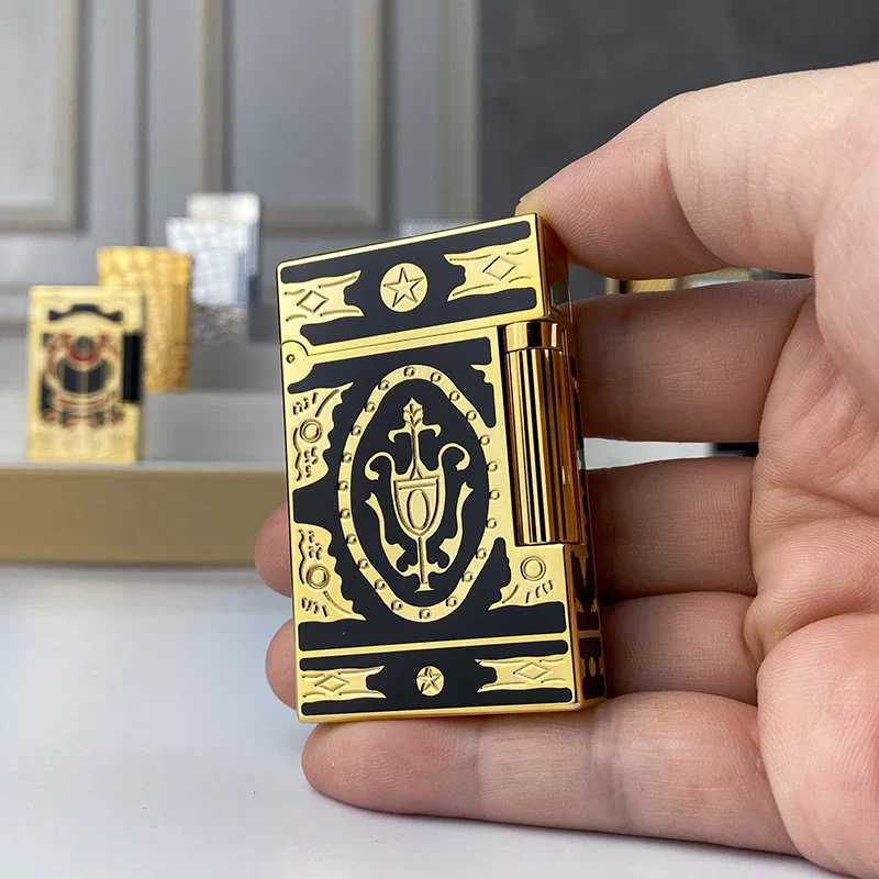 Handcrafted Elegant Mechero-Retro Flame Lighter - Image 2